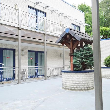Hotel B8 Voerde ภายนอก รูปภาพ