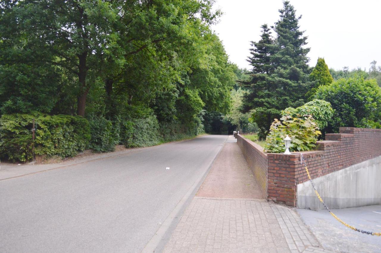 Hotel B8 Voerde ภายนอก รูปภาพ