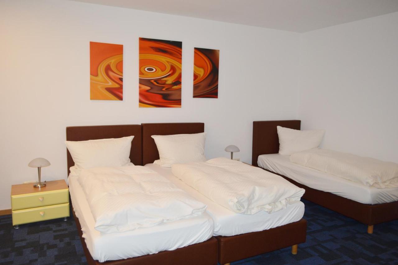 Hotel B8 Voerde ภายนอก รูปภาพ