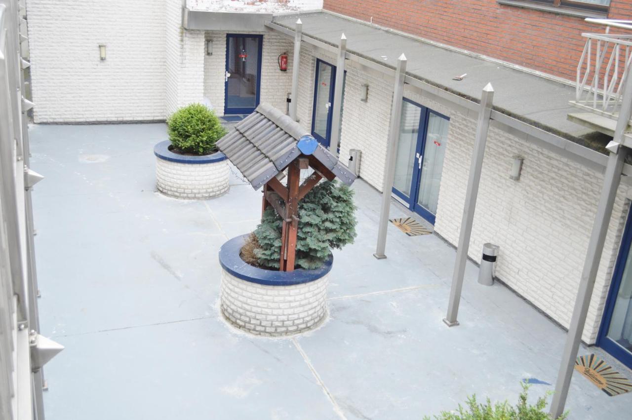 Hotel B8 Voerde ภายนอก รูปภาพ