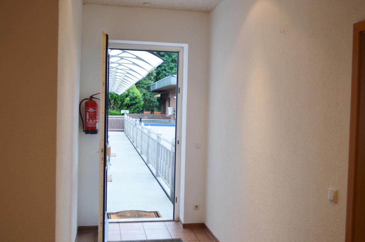 Hotel B8 Voerde ภายนอก รูปภาพ